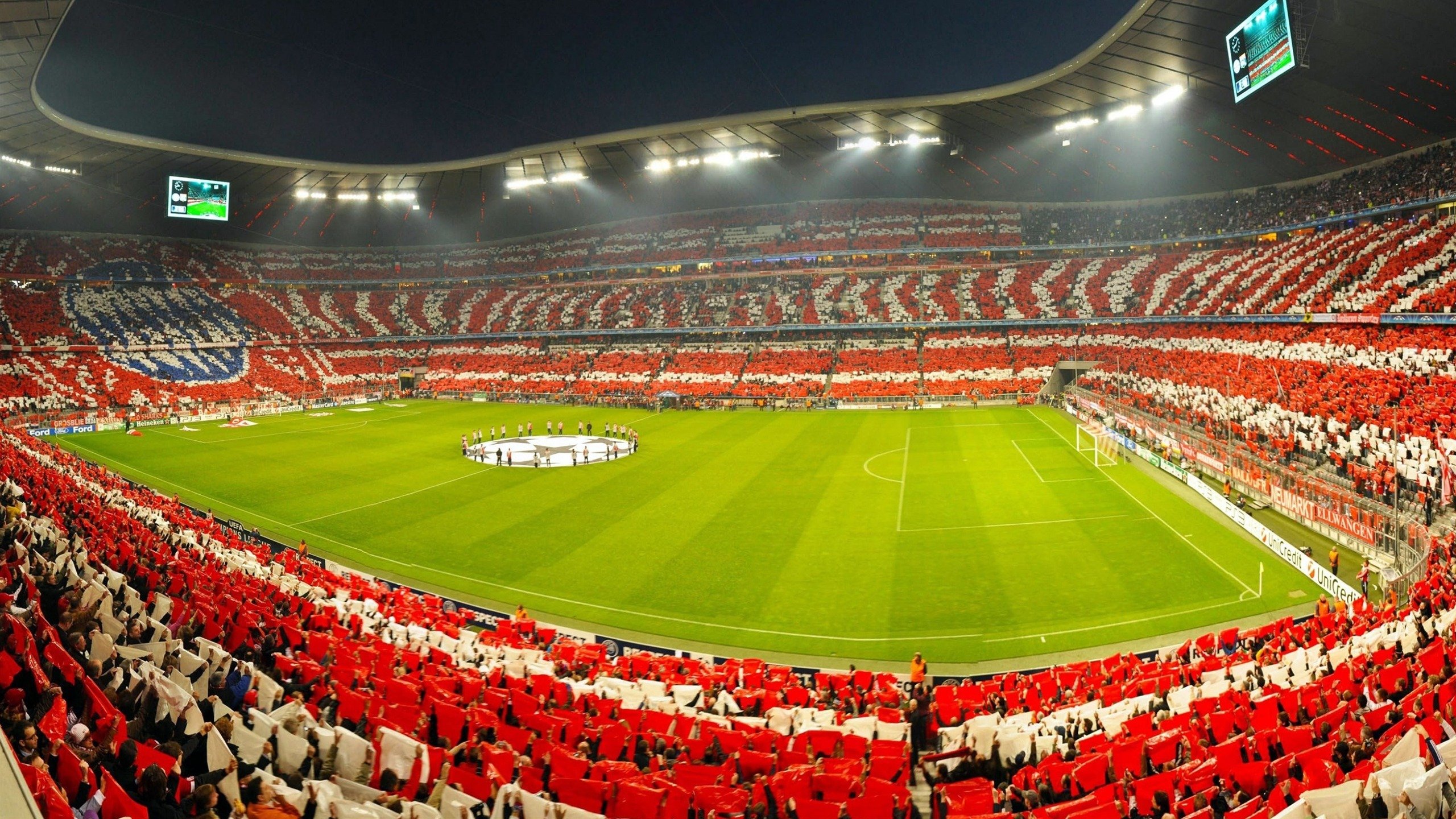 NBA季后赛激战正酣 东西部豪强上演巅峰对决